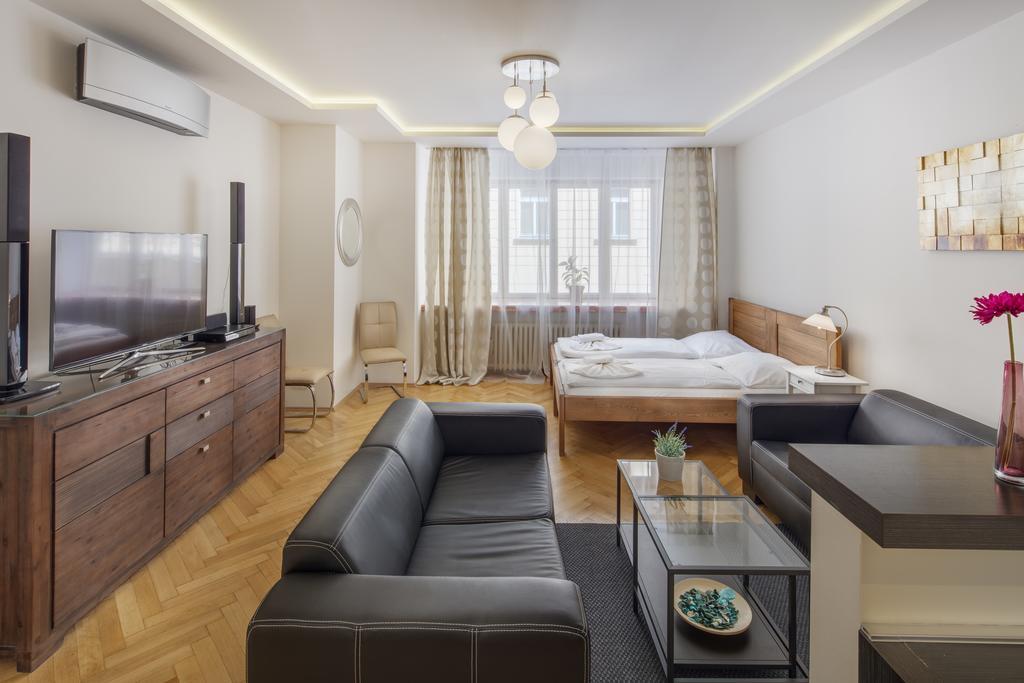 Selinor Old Town Apartments Prag Zimmer foto
