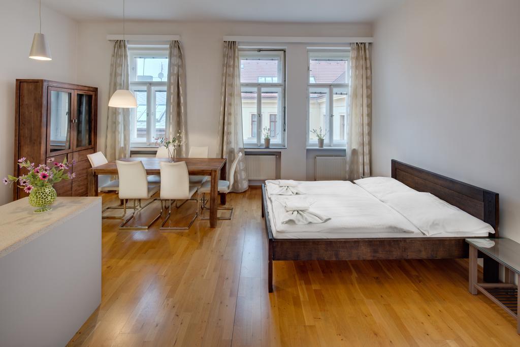 Selinor Old Town Apartments Prag Exterior foto
