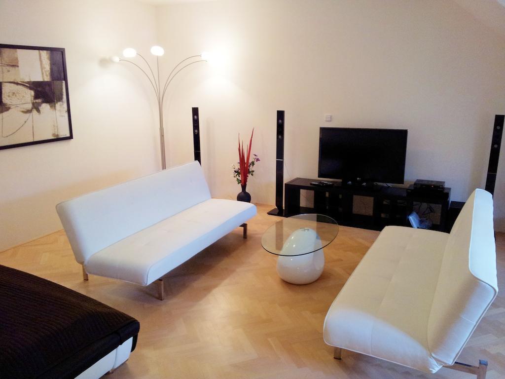 Selinor Old Town Apartments Prag Zimmer foto