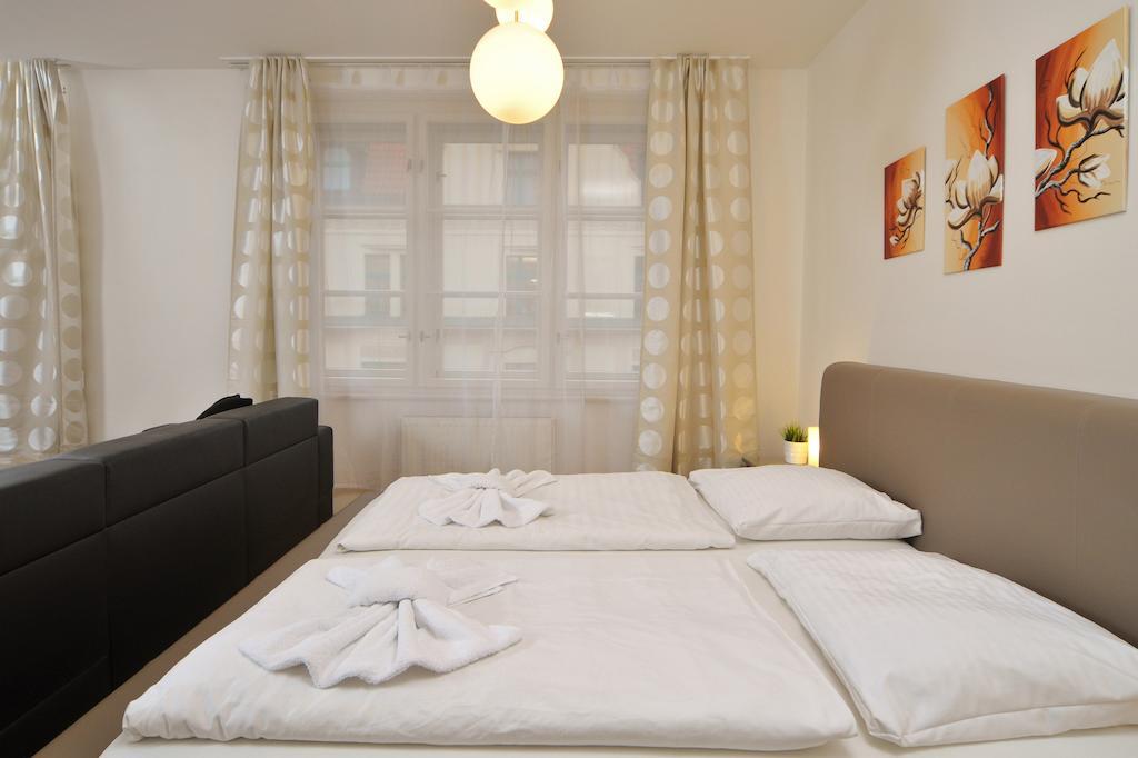 Selinor Old Town Apartments Prag Zimmer foto